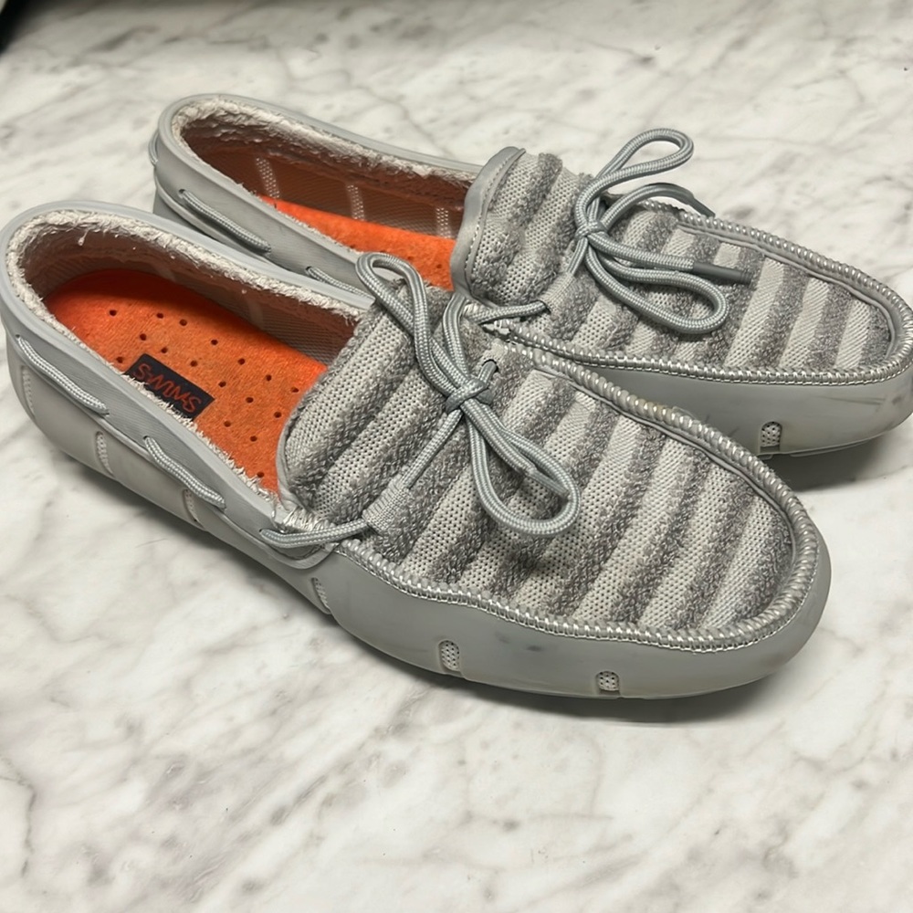 SWIMSTonal Stripe Loafers Men Size US 9. Gray Boat Shoes Beach Cruise water Shoe